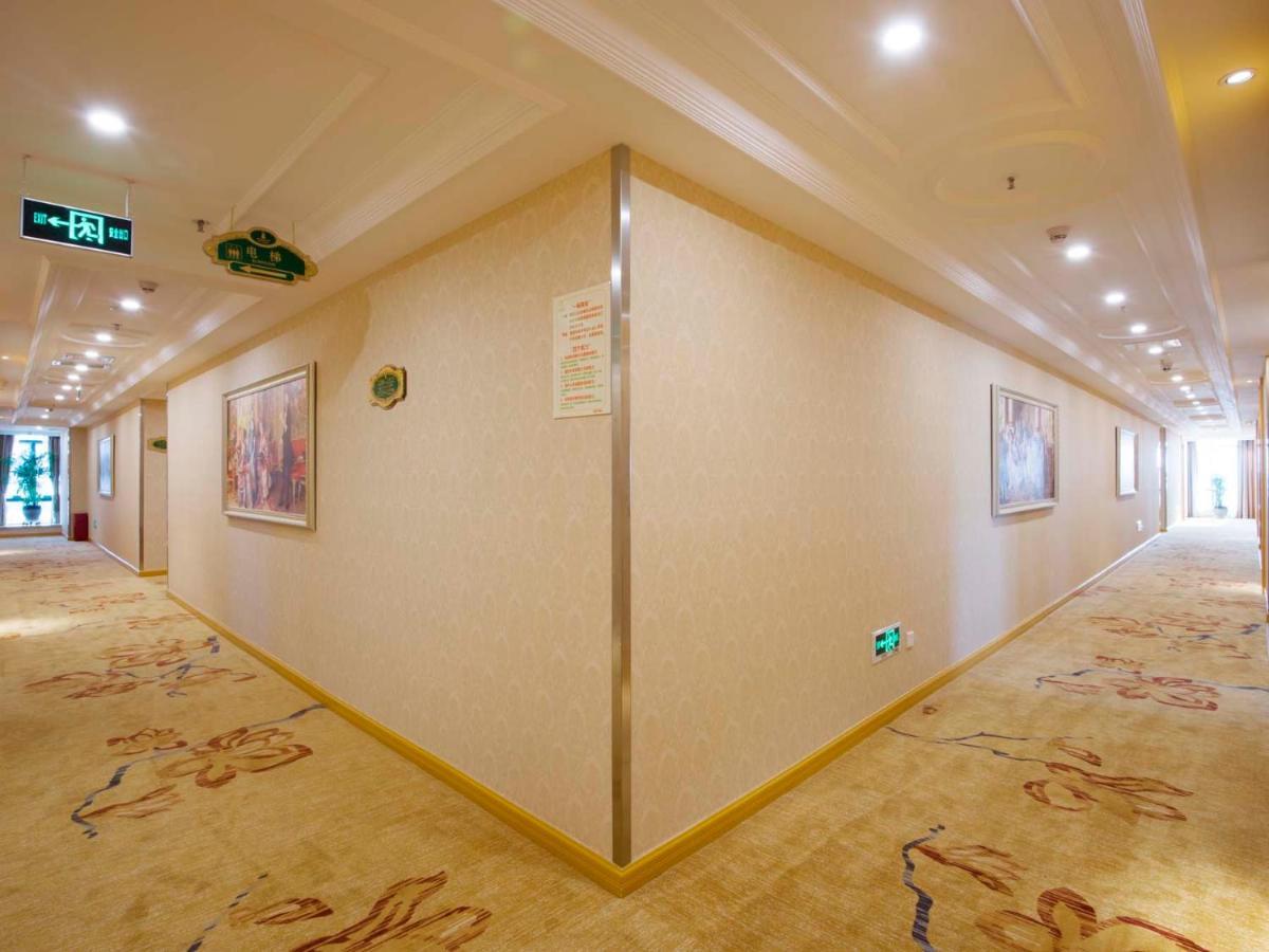 Vienna International Hotel Shenzhen Guangming Avenue Exterior foto